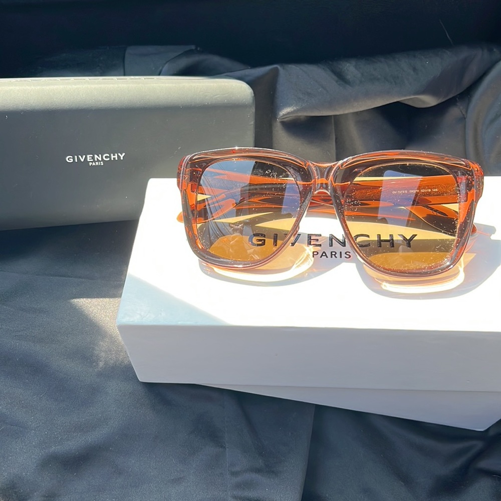 GIVENCHY Paris Sunglasses